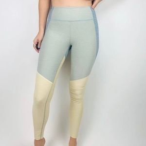 Outdoor Voices Tri-Color Spring Leggings Green Yellow Blue Size Large